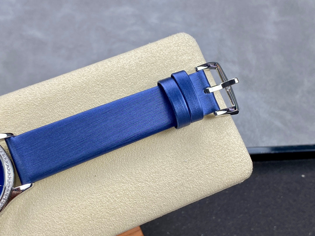 PATEK Calatrava 33mm Silver Blue Dial