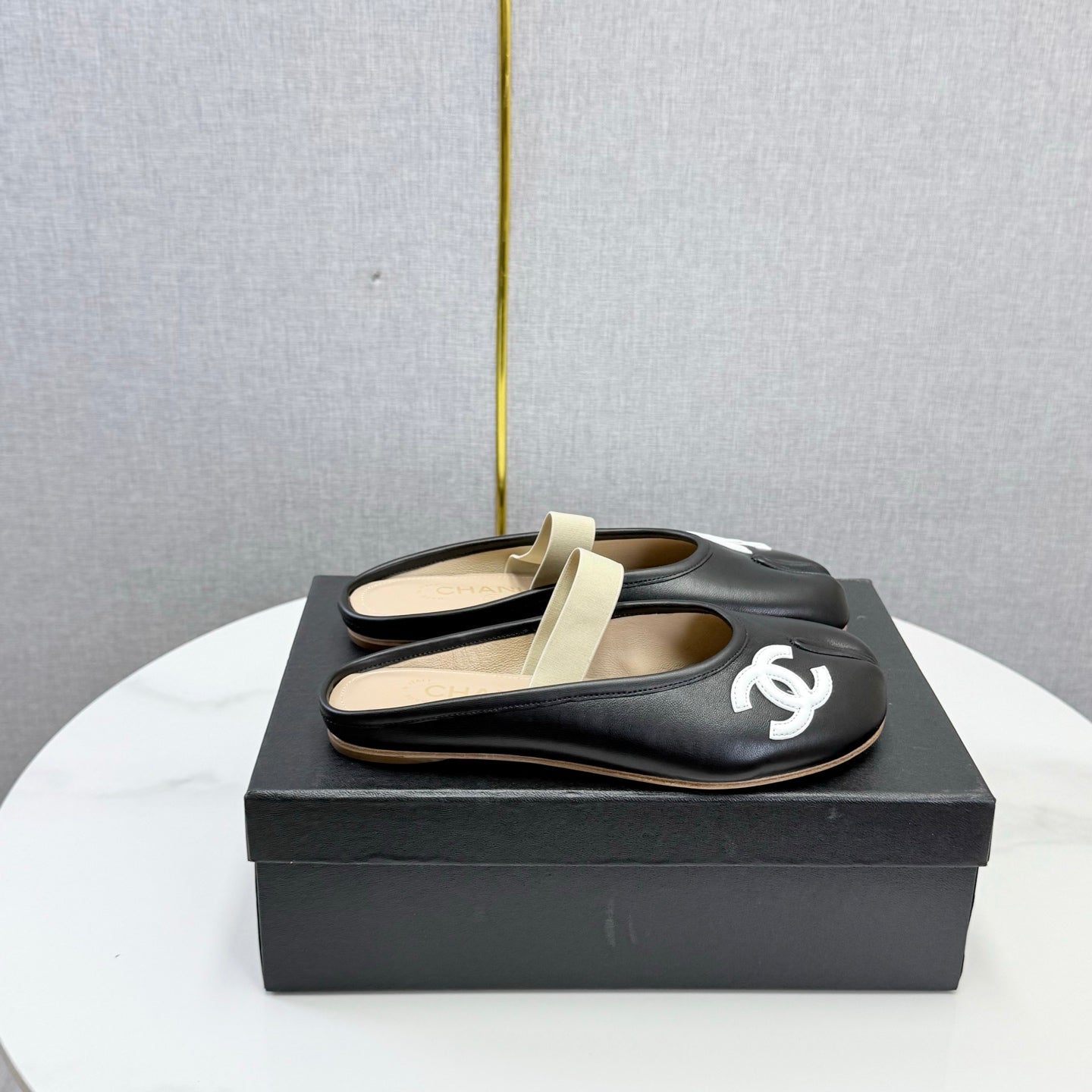 Chanel 2026 Tabi Mule Sheepskin 904521