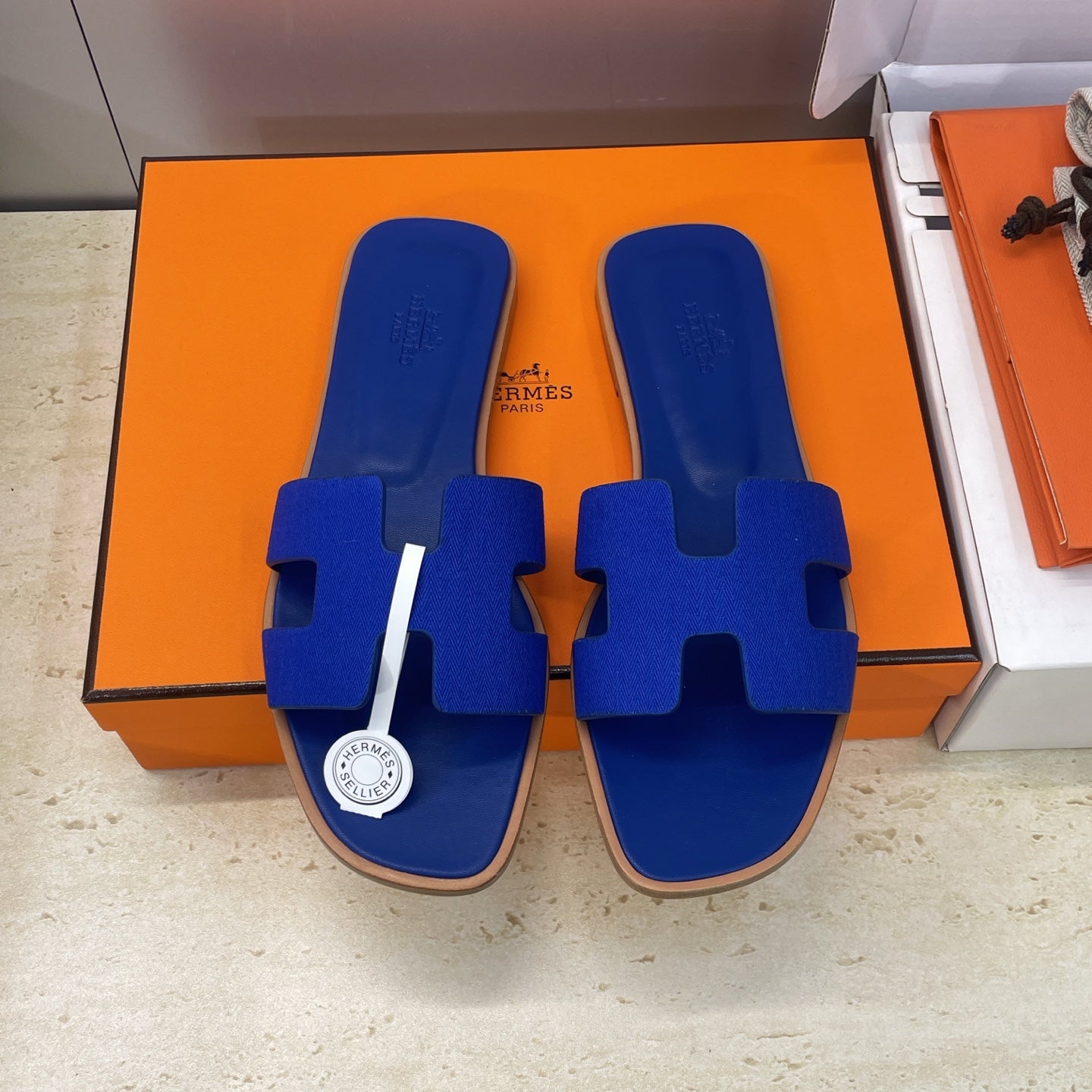 HM 26ss Oran Sandals Deep Blue Calfskin 607232