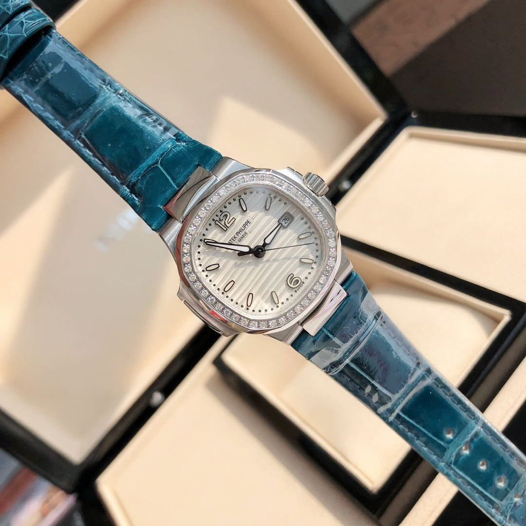 PATEK Nautilus 32mm Silver White Dial