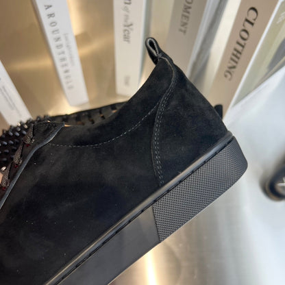 Christian Louboutin Louis Junior Spikes Black Suede 686349