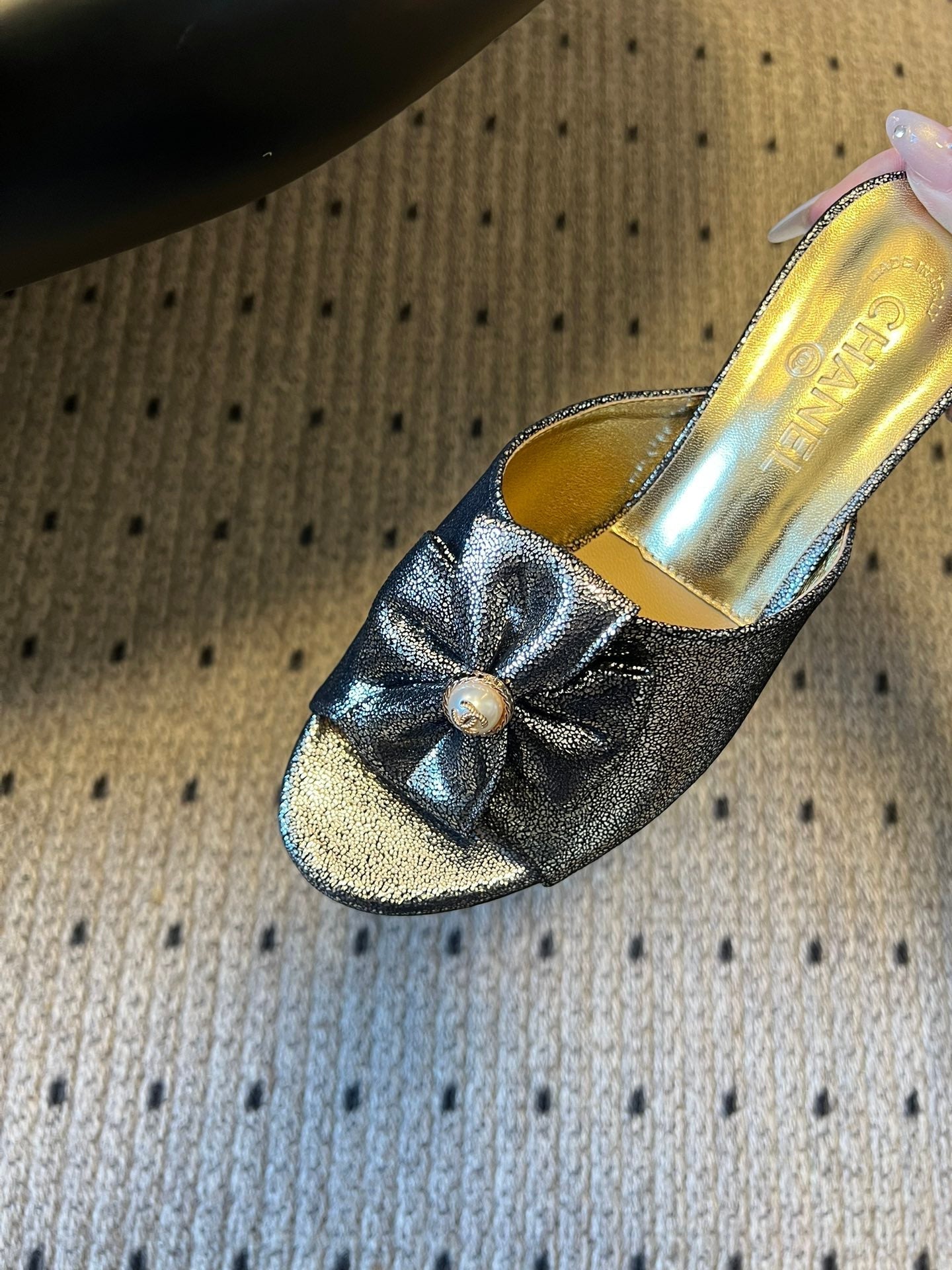 CC 26s High-Heeled Slides 60 Metallic Black Cowhide 627184