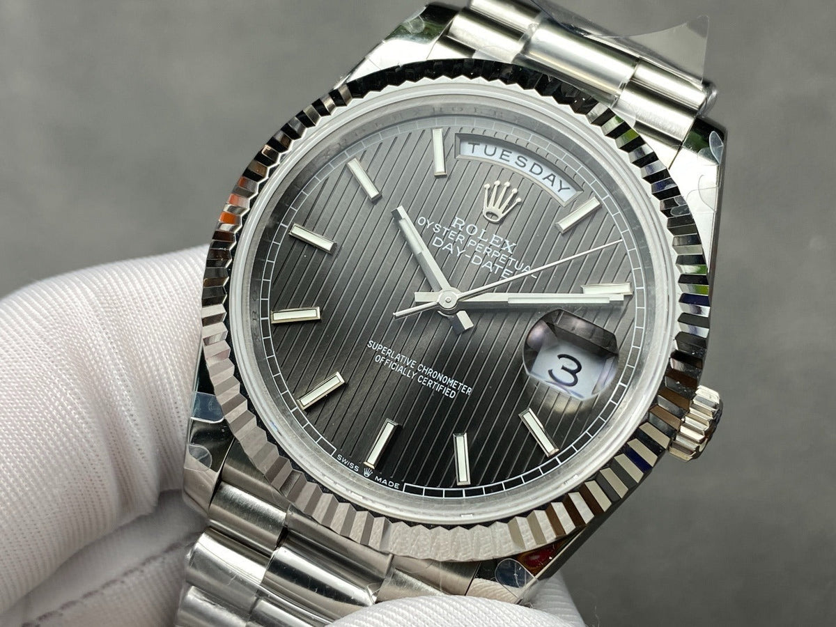 Rolex Day-Date 40mm Silver Black
