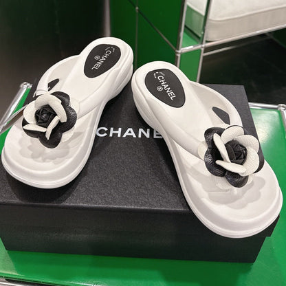 Chanel 2026 Slip-On Sandals Lambskin 837289