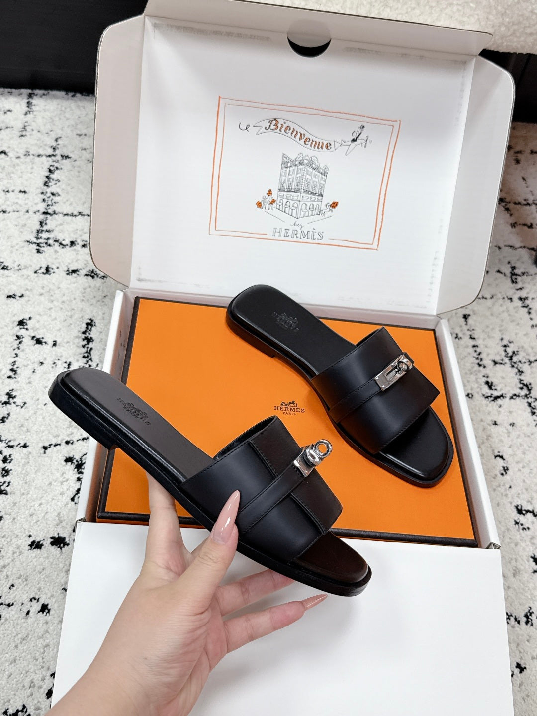 Hermes 2026 Giulia Sandal Calfskin