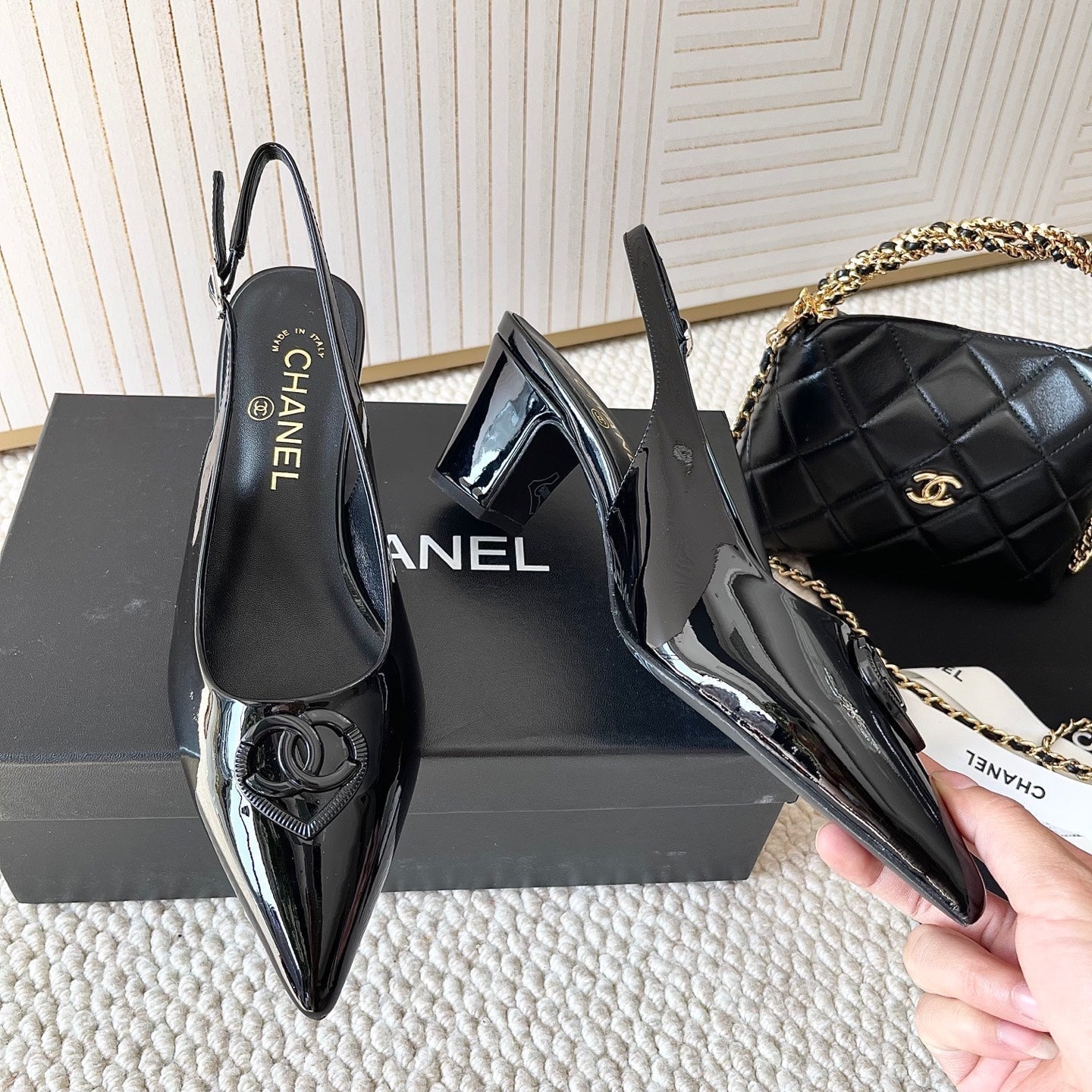 Chanel 2026 Slingback With Heart-shaped Buckle Black Patent Leather 787142