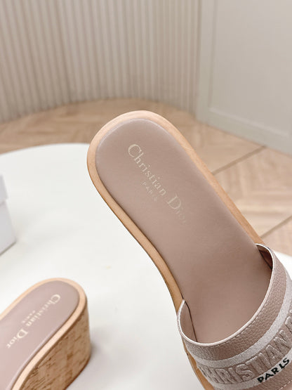 CD 26s  Platform Sandals 85 Nude Cowhide 643778