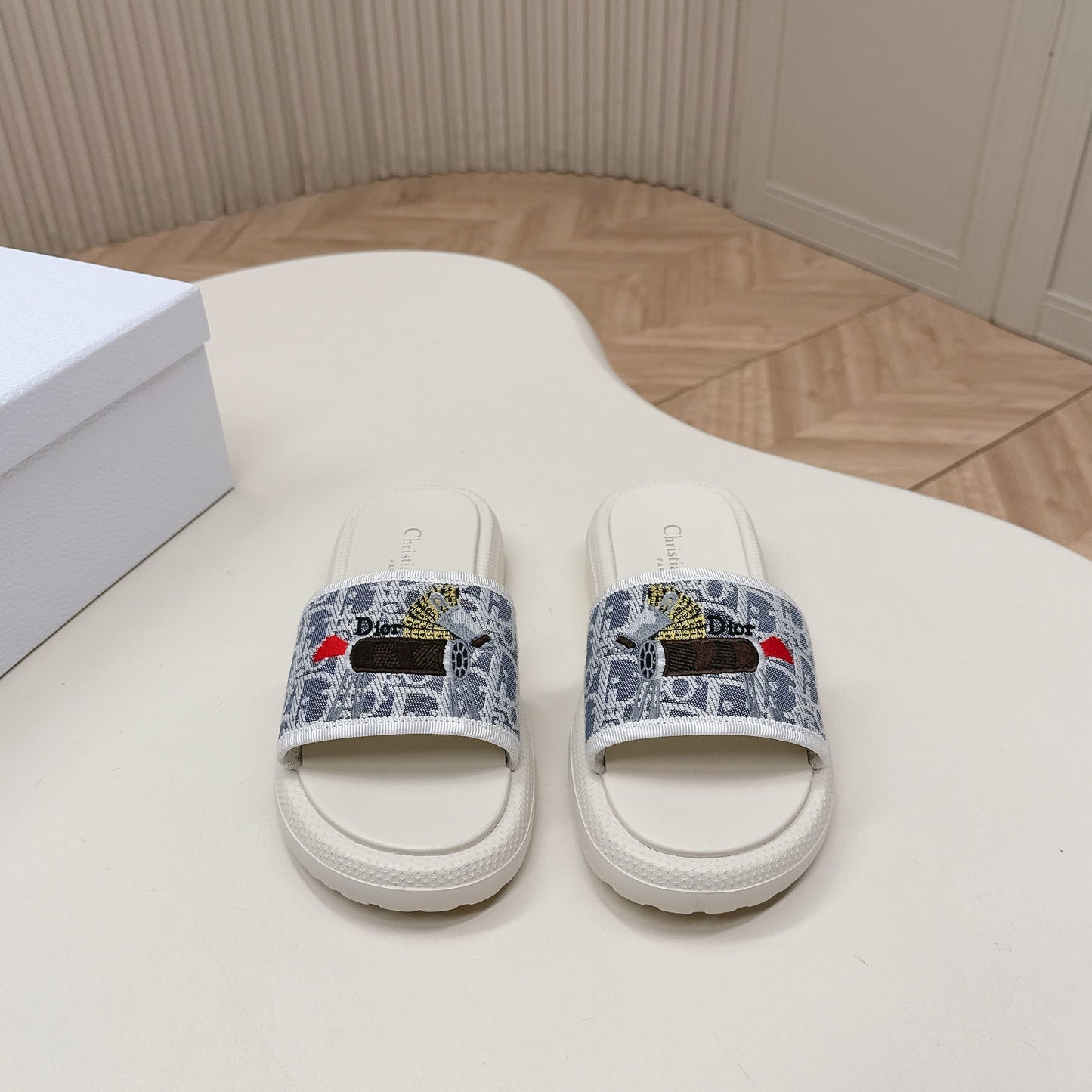 CD 26s  Slippers White Blue Canvas Lambskin 643804