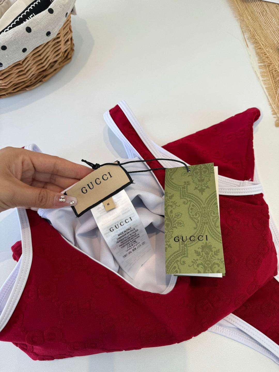 Gucci 26s One-Piece Red Cotton 184233