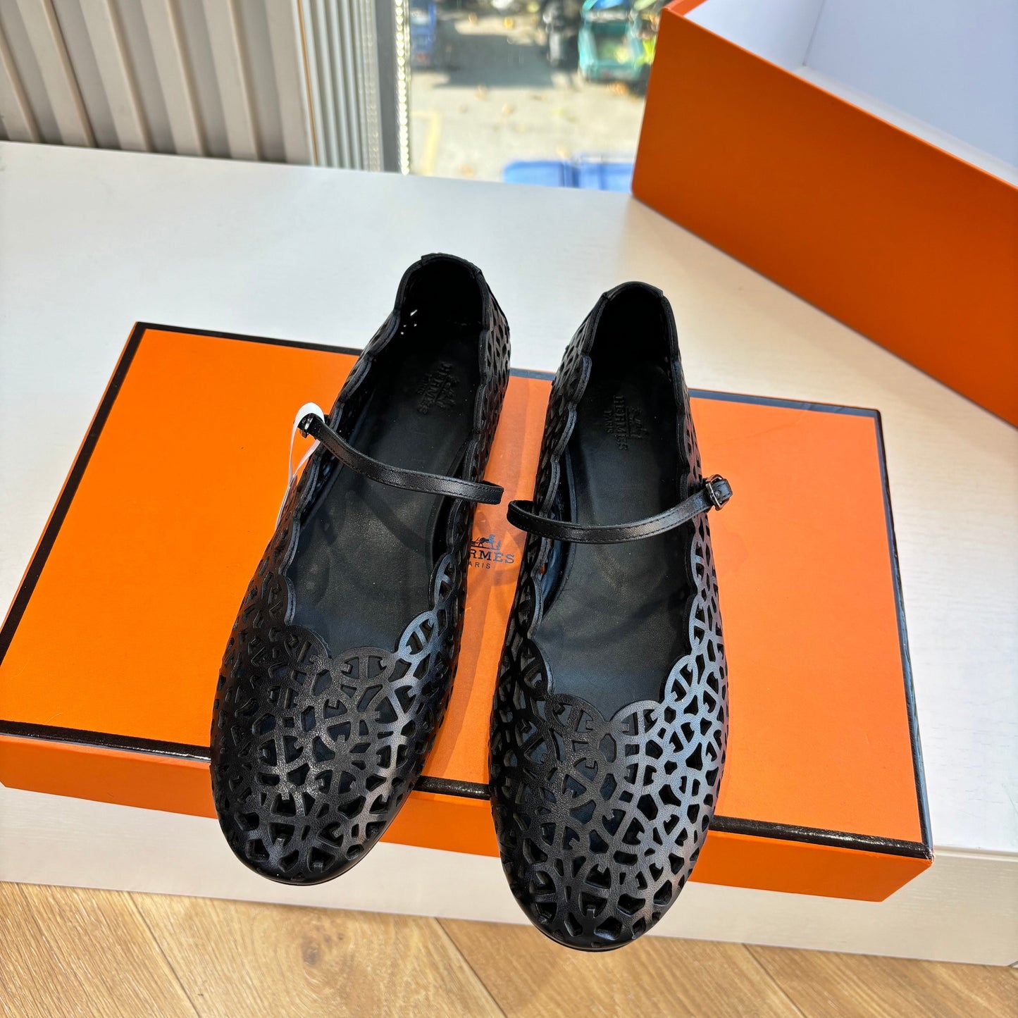 HM 26ss Pig-Nose Ballet Flat Black Cowhide 603928