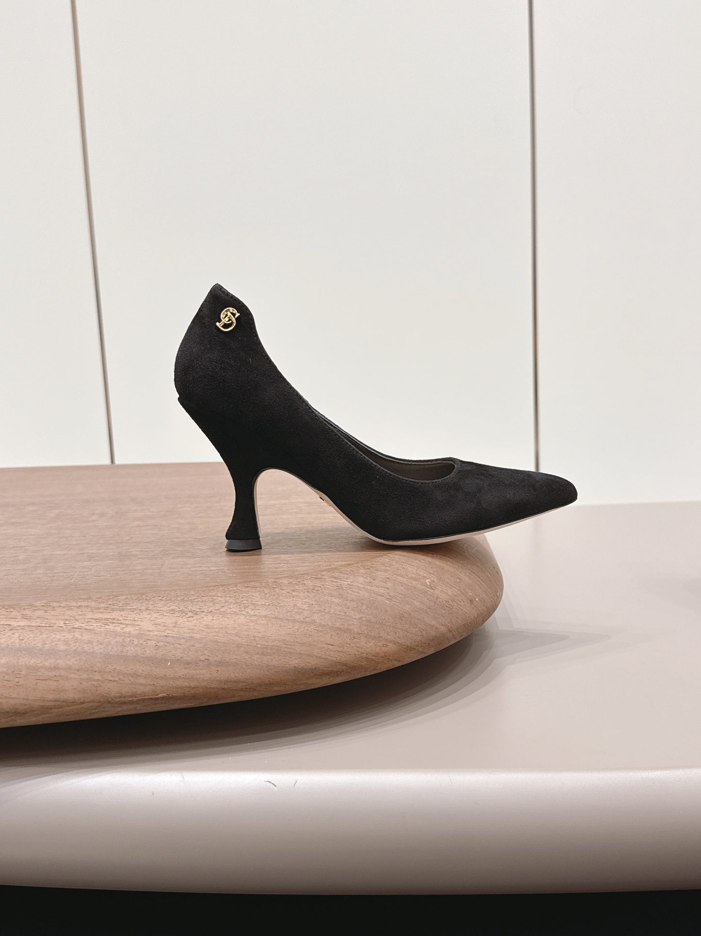 CD 26A Pump 95 Black Suede Sheepskin 738294