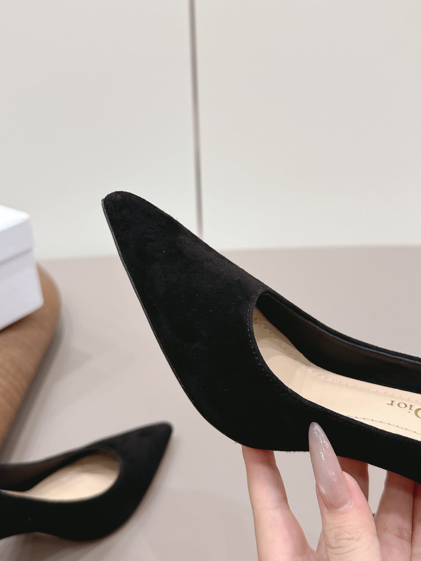 CD 26A Pump 95 Black Suede Sheepskin 738294