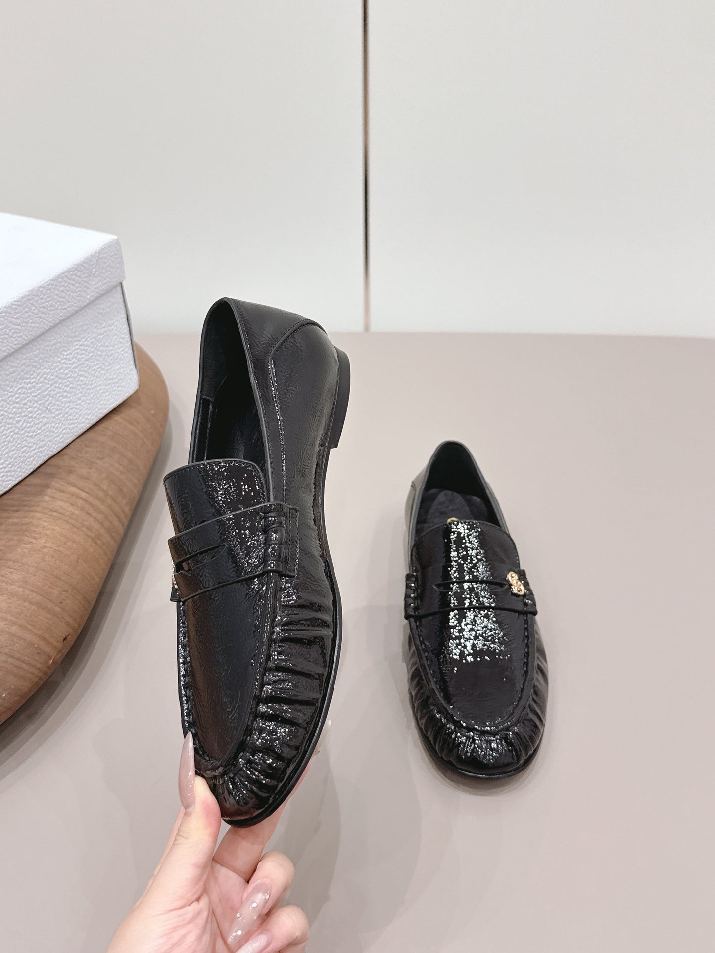 CD 26A Loafers Black Patent Leather 738311