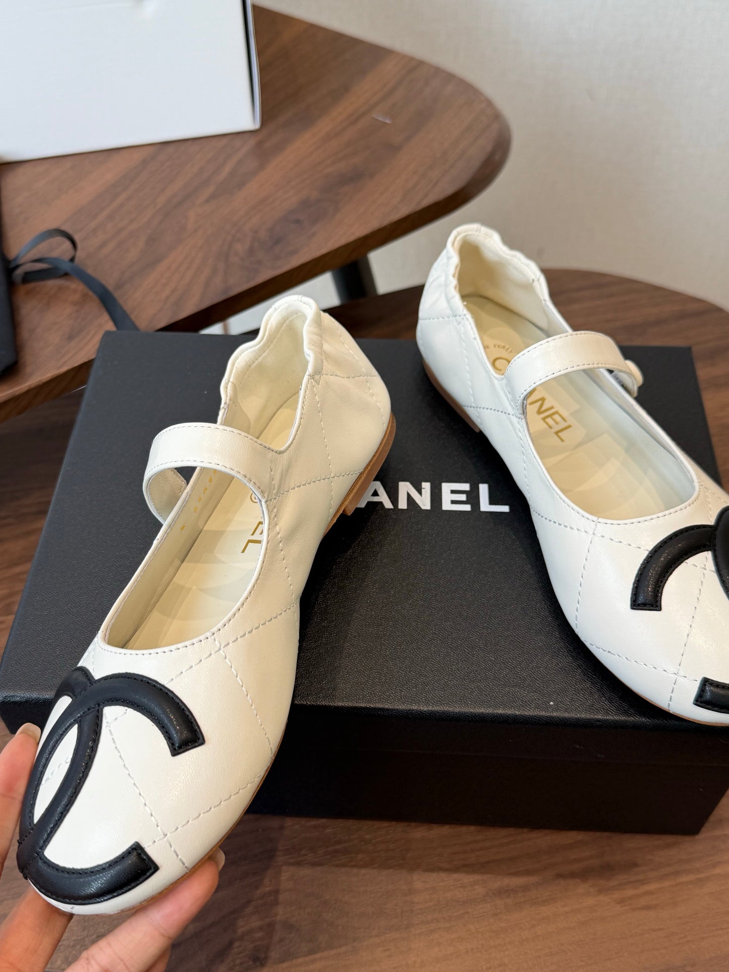 Chanel 2026 Ballet Flats Sheepskin 833983