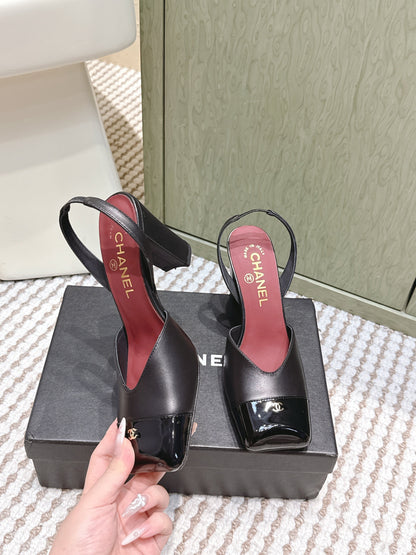 CC 26s Mary Jane Sandals 90 Black Patent Leather  Sheepskin 653546