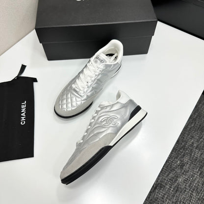 CC 26s Casual Sneakers Sliver Metallic Suede Cowhide 626460