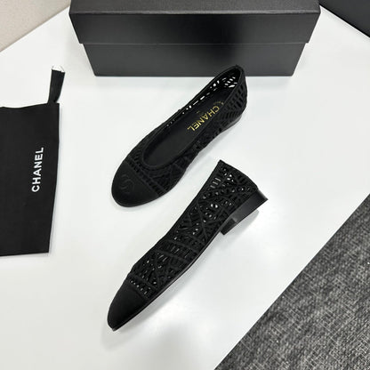 CC 26s Ballet Flats Black Canvas Leather 626301