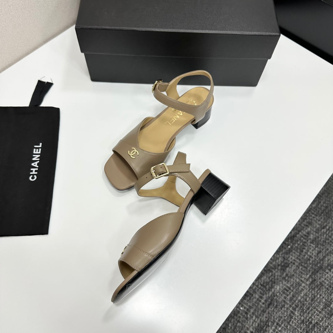 CC 2026 Mary Jane Sandals 45 Taupe Cowhide 668113
