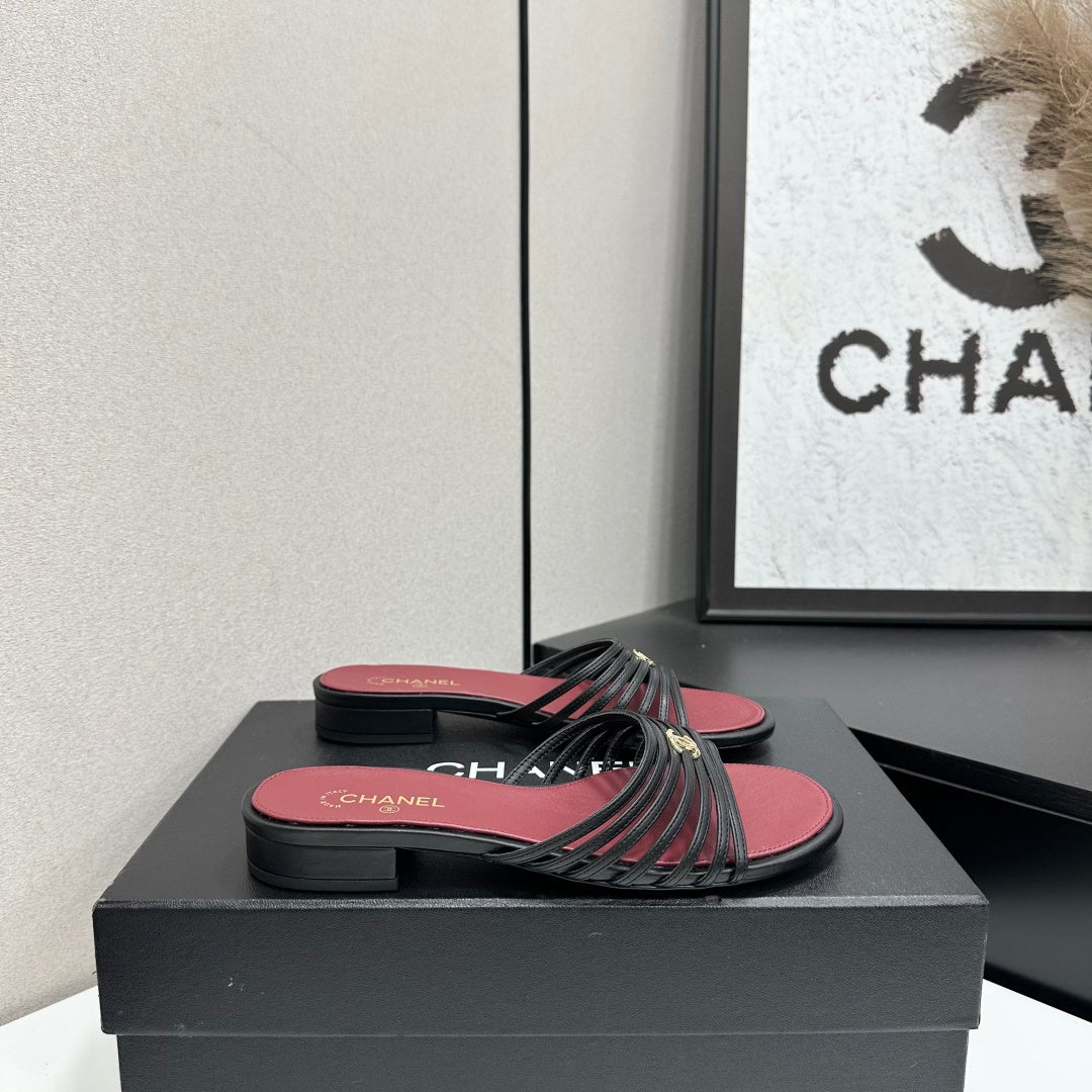 Chanel 2026 Flat Slides Calfskin 894918