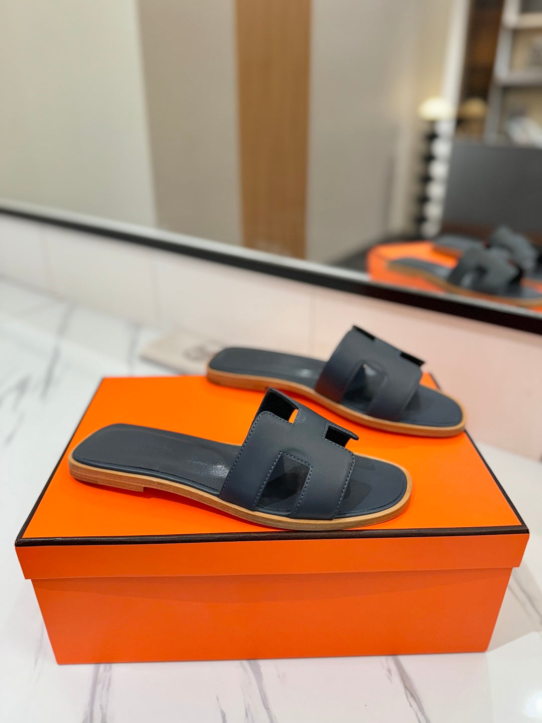 HM Oran Sandal Black Blue Cowhide 294852