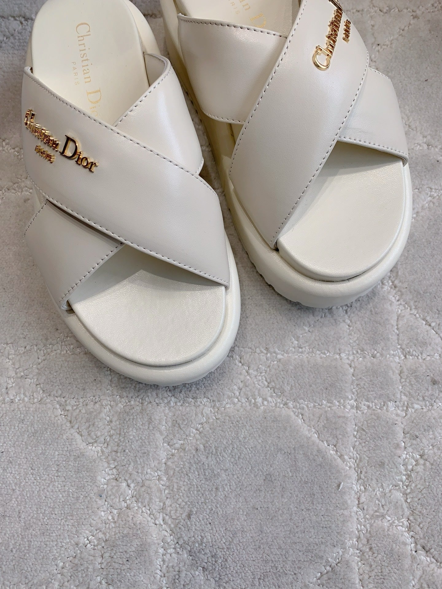 CD 26s  Platform Sandals 65 White Lambskin 644288