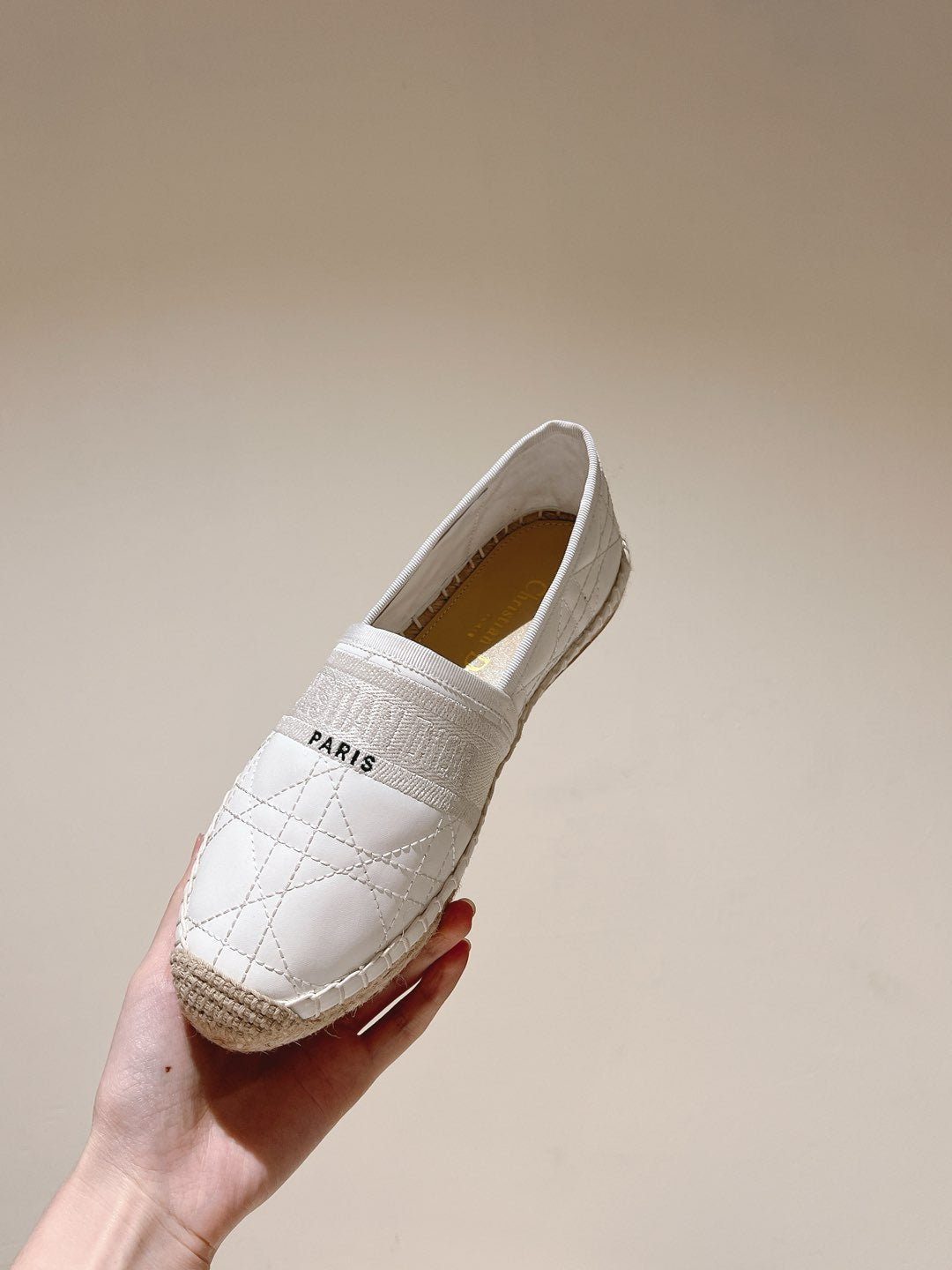 CD 26s Loafers Embroidery White Cowhide 653264