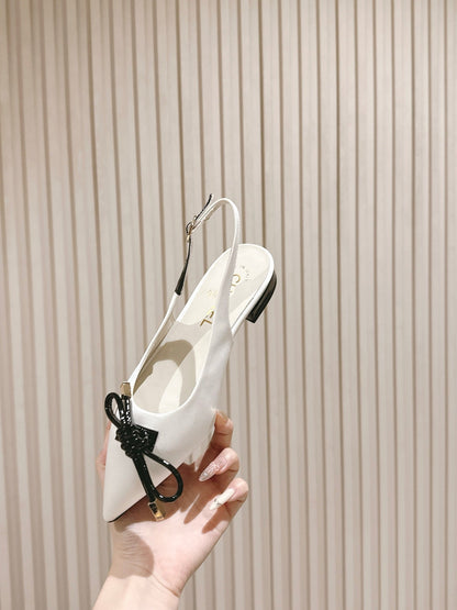 CC 26s Slingback Flat White Satin Sheepskin 658475