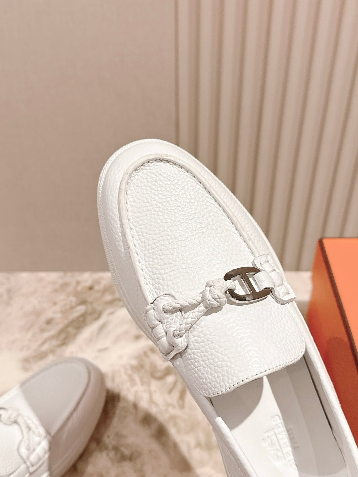 HM 25s Ignacio Loafer White Grain Leather Rubber 445336