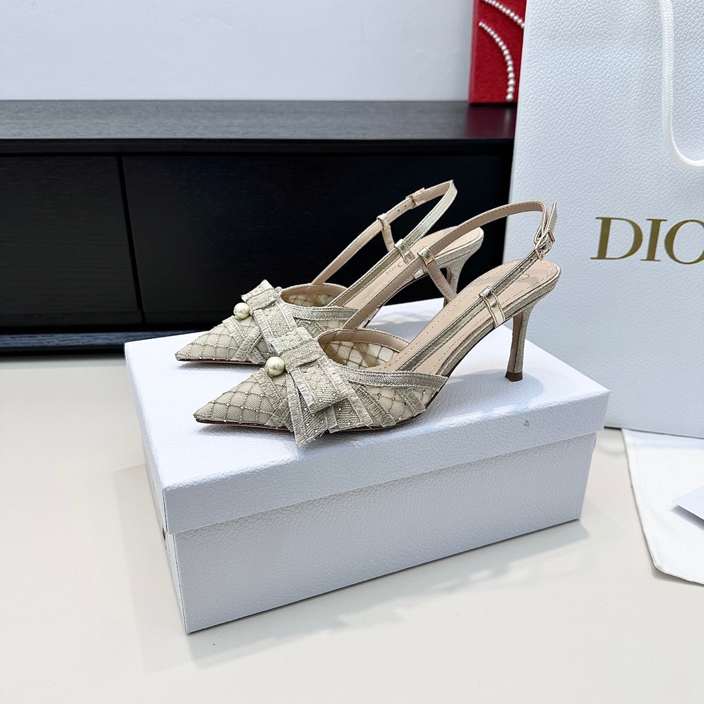CD 26 Slingback 85 Champagne Beige Mesh Leather 622213