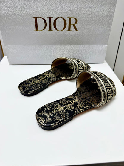CD 26s Embroidered Sandals White Gold Genuine Leather 683023