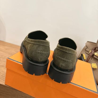 HM 26ss Loafers Olive Green Suede  Sliver Buckle 638432