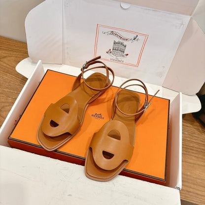 HM 26ss Flat Sandal Camel Brown Calfskin 638413