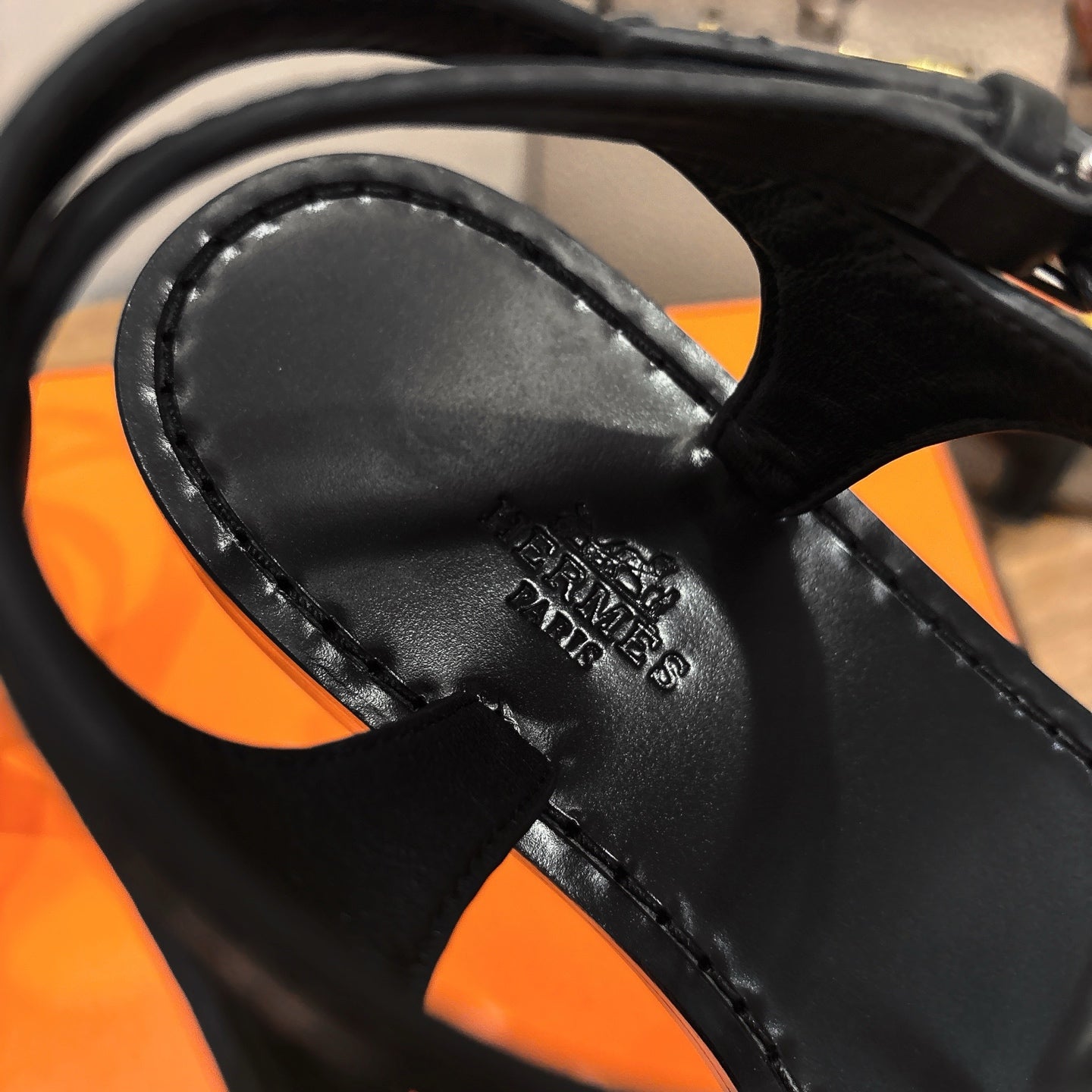 HM 26ss Sandals Black Genuine Leather 638533