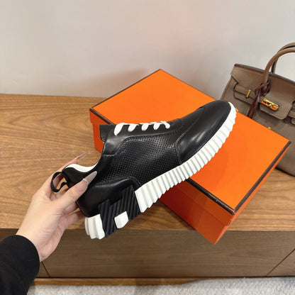 HM 26ss Sneakers Black Leather 638578