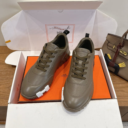 HM 26ss Sneakers Olive Green Leather 638569