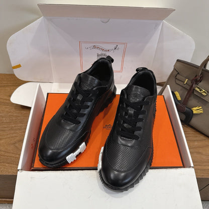 HM 26ss Sneakers Black Leather 638572