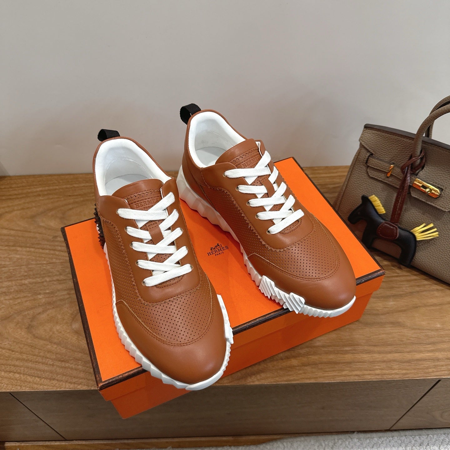HM 26ss Sneakers Camel Brown Leather 638574