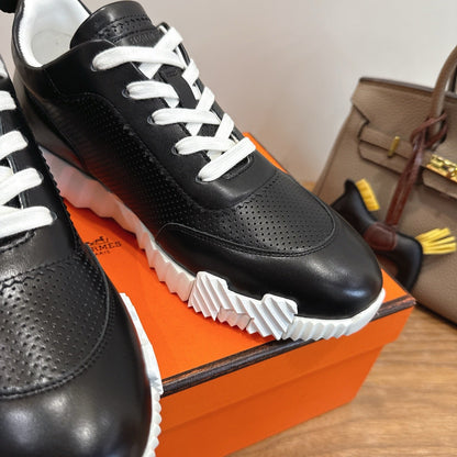 HM 26ss Sneakers Black Leather 638578
