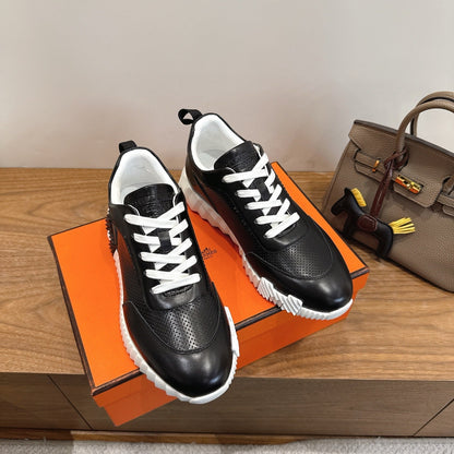 HM 26ss Sneakers Black Leather 638578