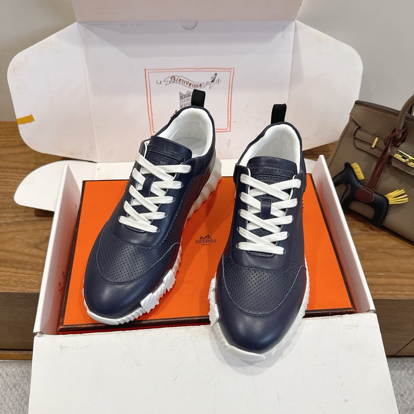 HM 26ss Sneakers Navy Blue Leather 638581