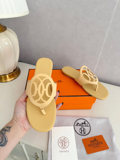 HM 26ss Pig-Nose Slipper Light Yellow Leather 605911