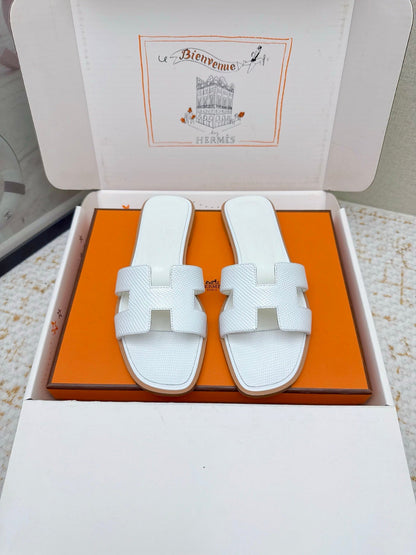 HM 26ss Oran Sandals White Cowhide 625040