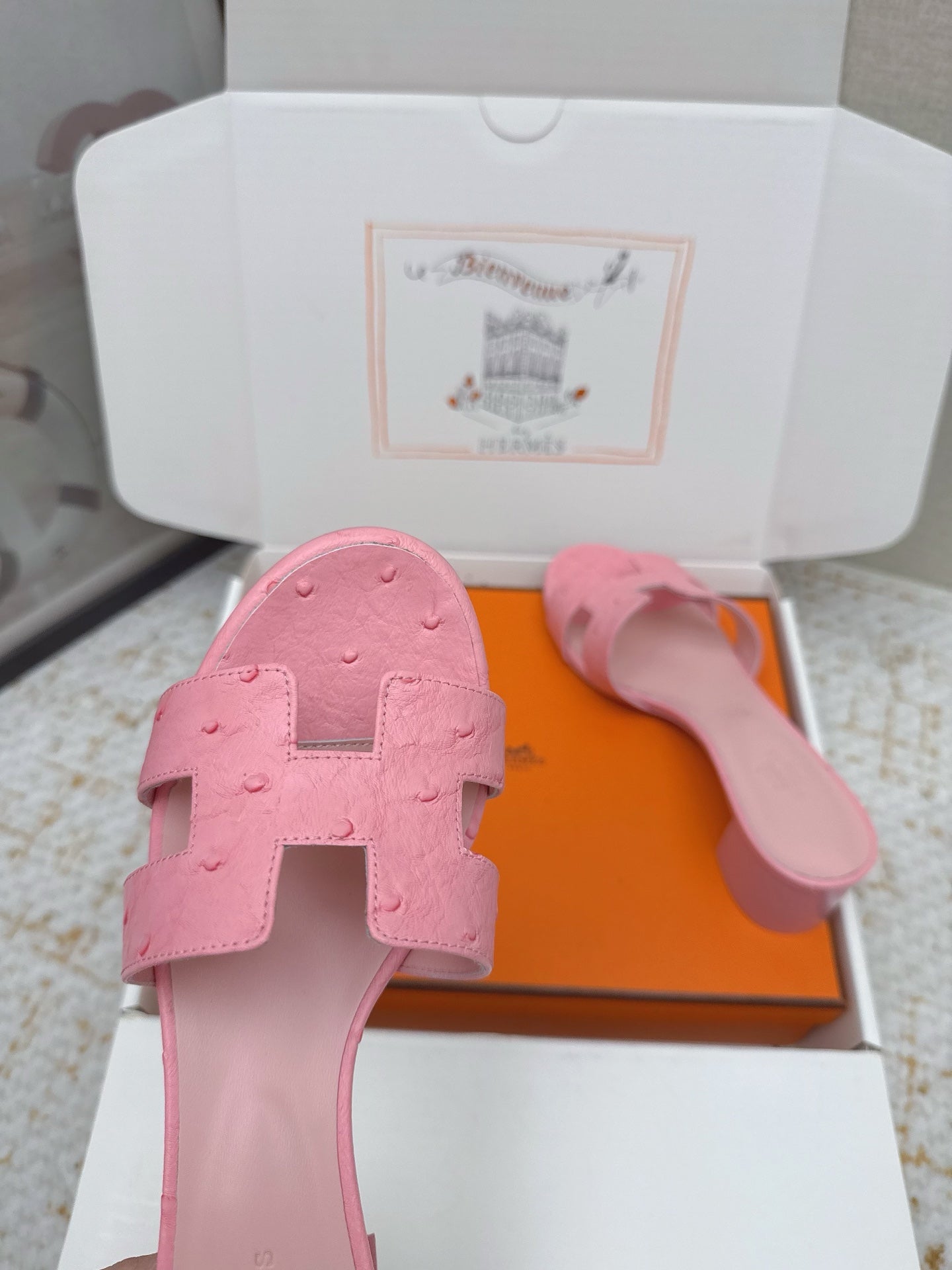 HM 26ss Oran Sandals 50 Pink Ostrich Leather 625123