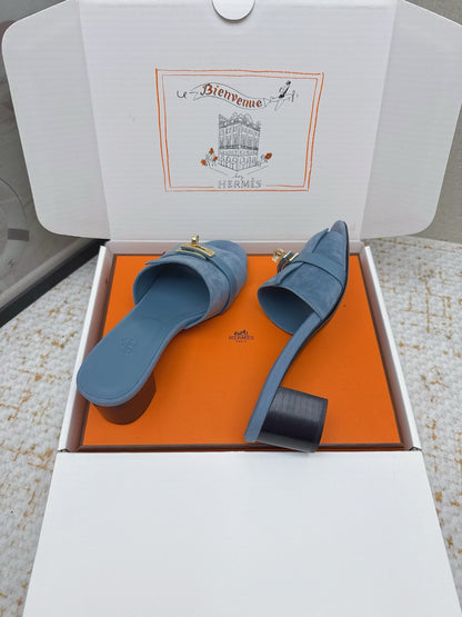 HM 26ss Oasis Sandals 50 Blue Suede Cowhide 625151