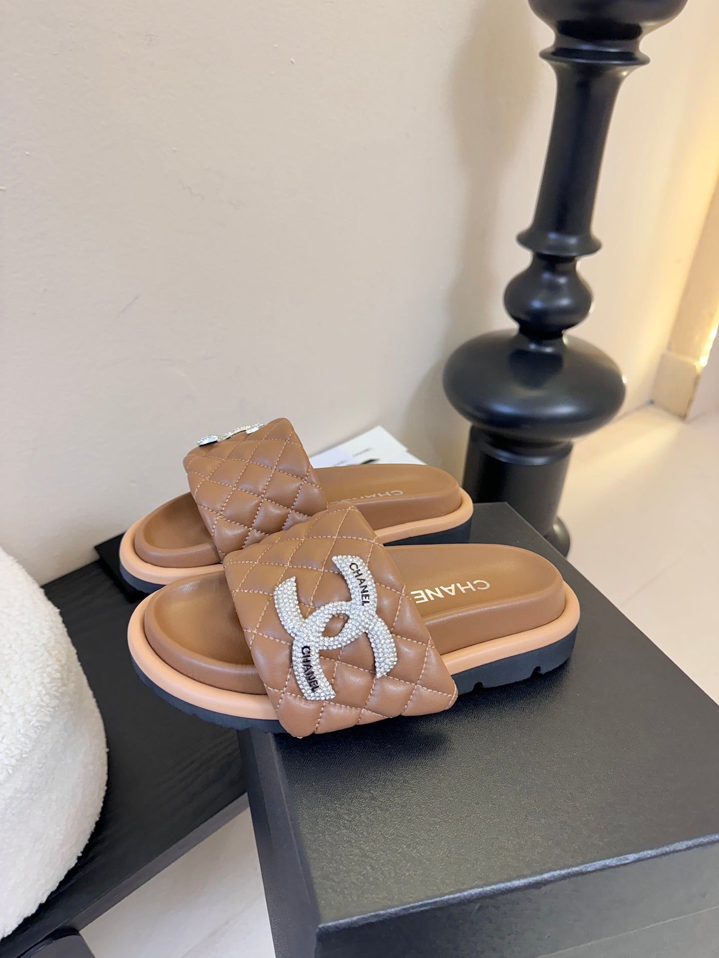 CC 26s Slippers Light Brown Sheepskin 627175