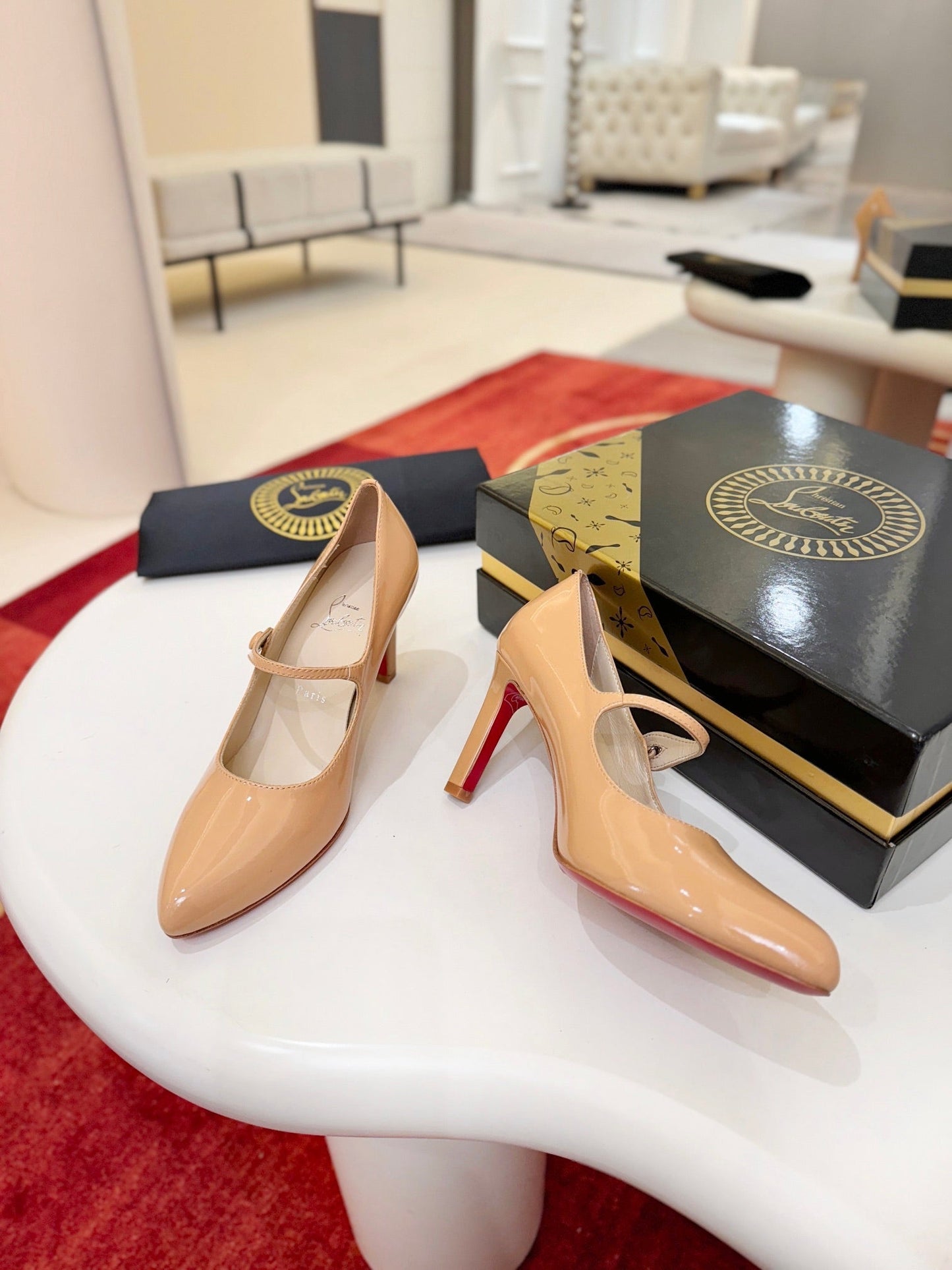 Christian Louboutin Miss Jane 85mm Pump Suede And Patent Leather 825372