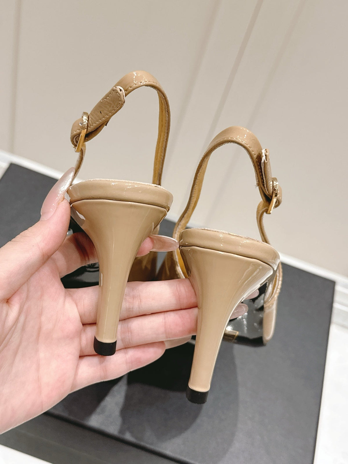 Chanel 25A Slingback Nude Patent  Calfskin 393071