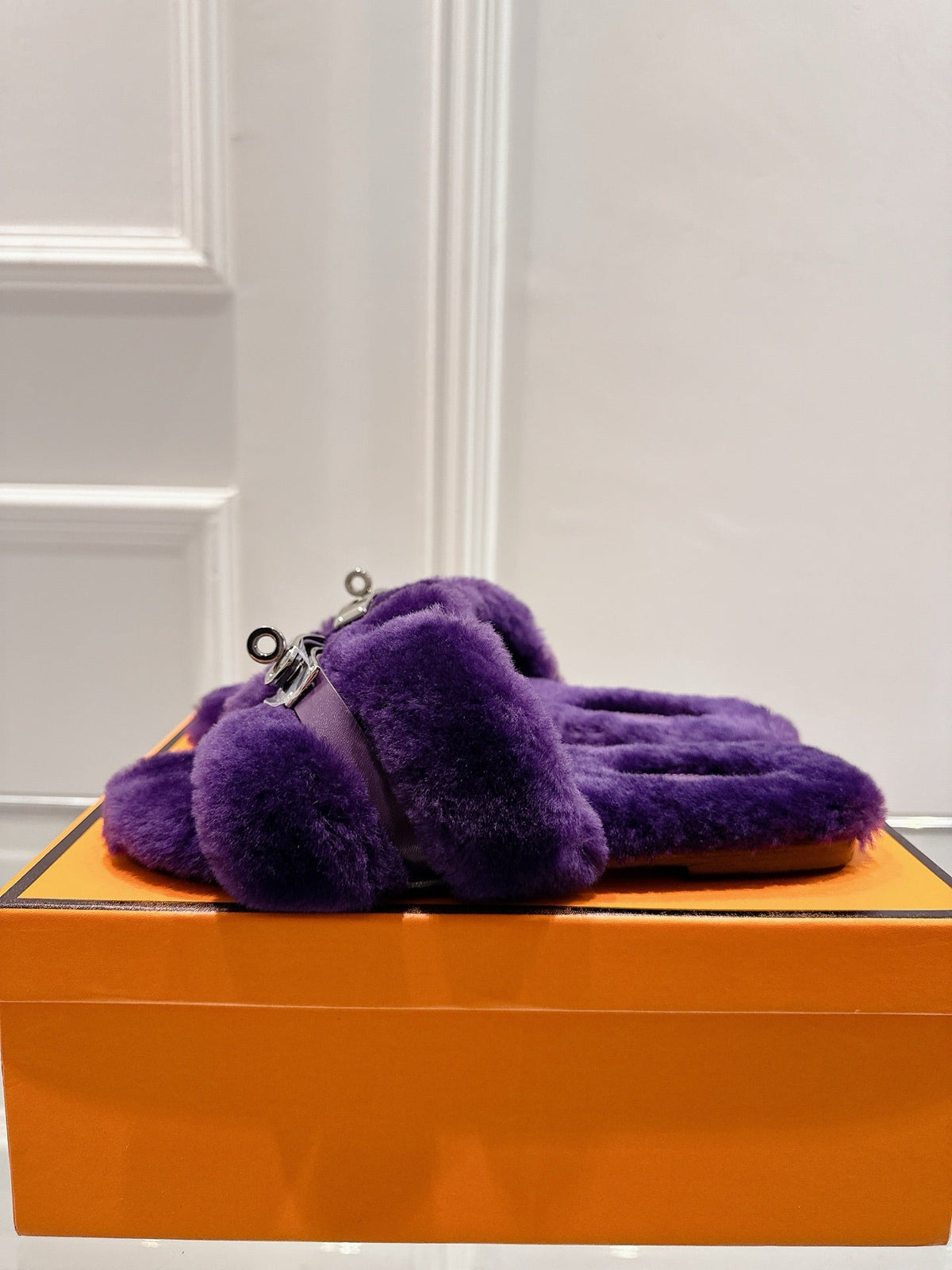 HM Oran slippers sliver buckle purple wool