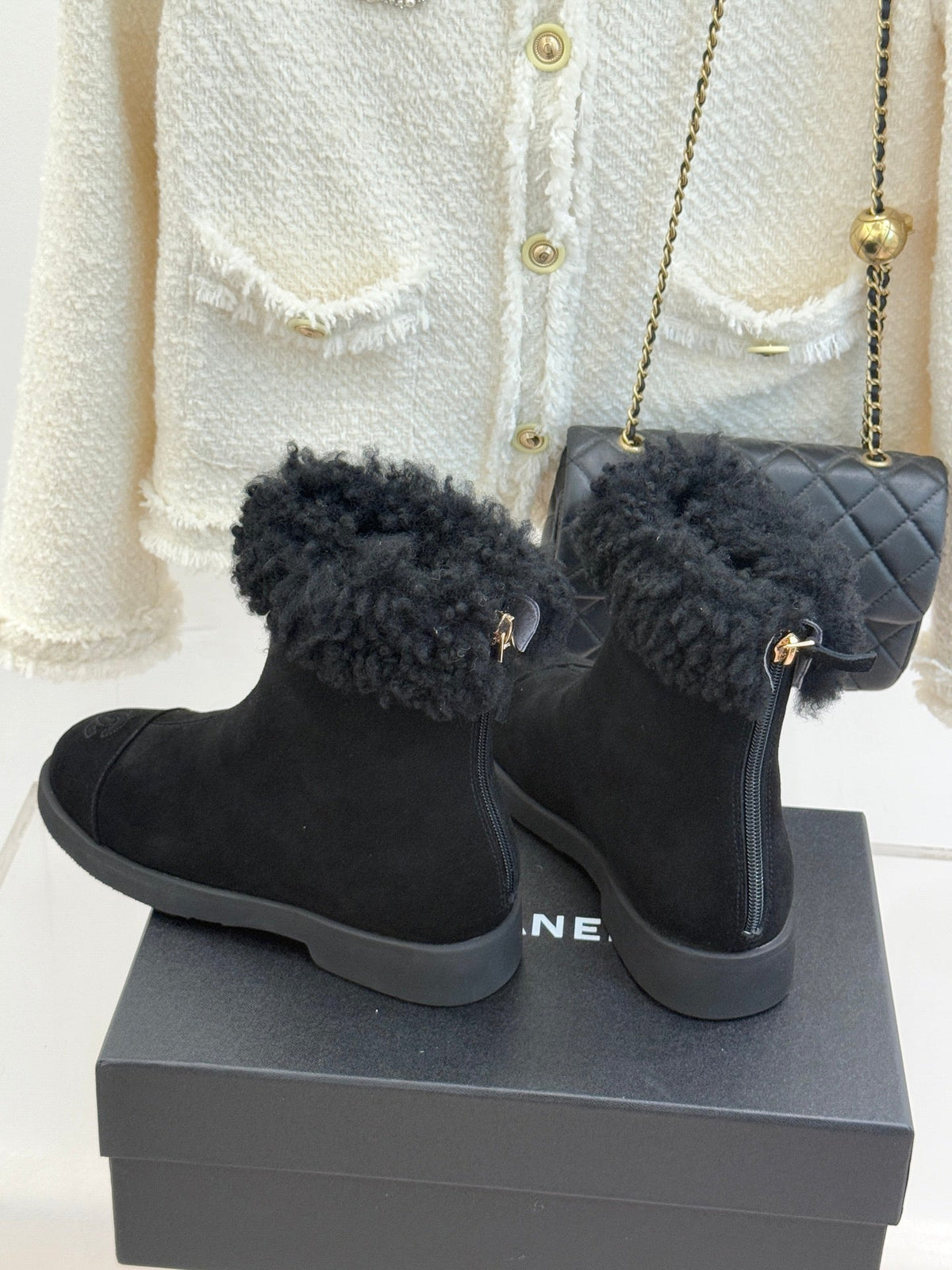 CC 25s Ankle Boots Black Suede Wool 512069