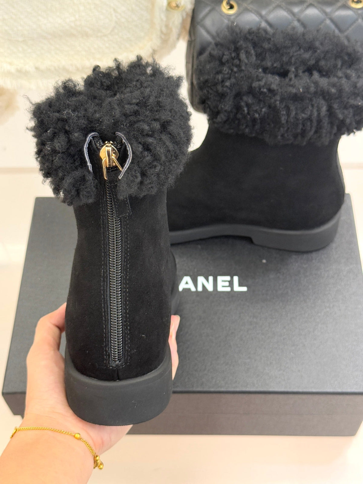 CC 25s Ankle Boots Black Suede Wool 512069
